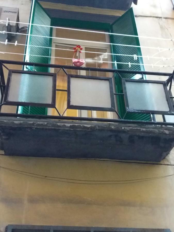 Casa Lillina A Toledo , Near Piazza Del Plebiscito Appartement Napels Buitenkant foto